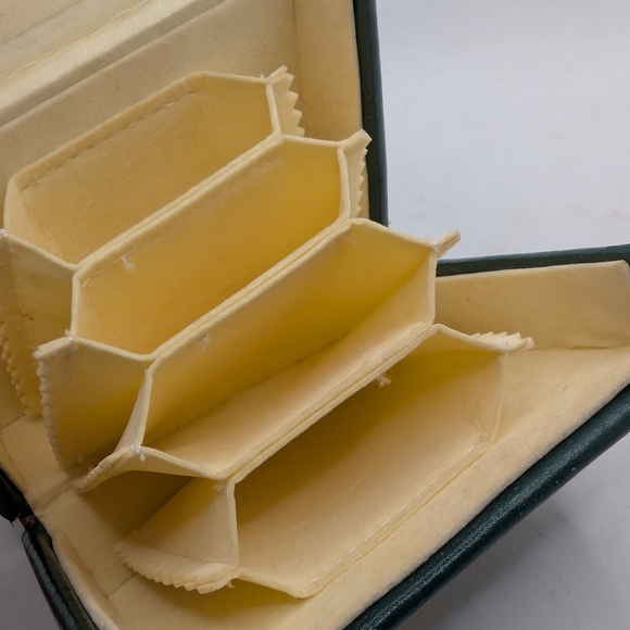 Wolf Designs Green and Brown Mini Jewelry Box Vintage - Picture 6 of 7